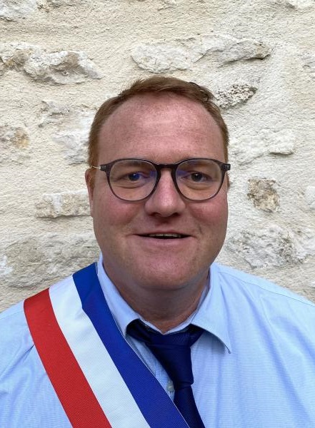 stephan champagne maire